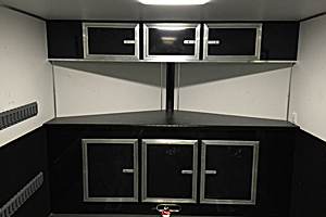 Interior V-nose cabinetry w/winch